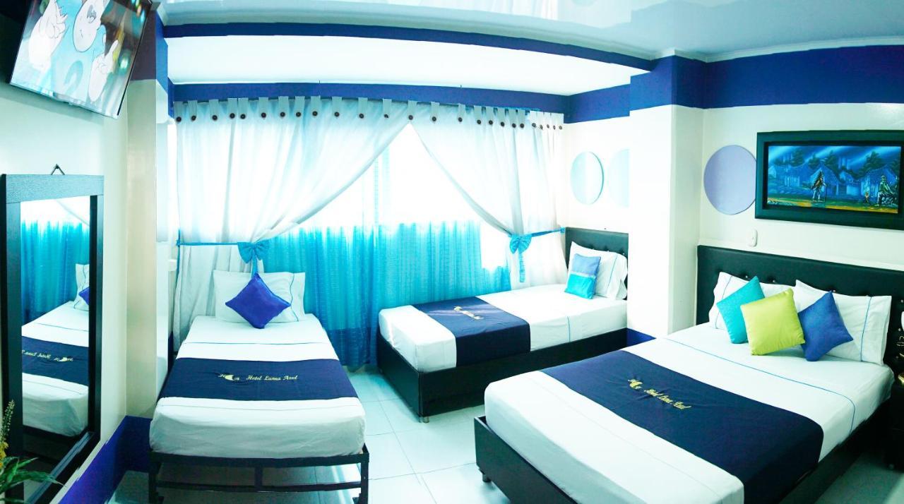 Hotel Luna Azul Florencia  Εξωτερικό φωτογραφία